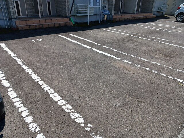 フローレスＢの駐車場|駐車場です