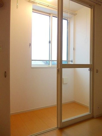 グラミスのバルコニー|落ち着いた時間を過ごせるバルコニーです