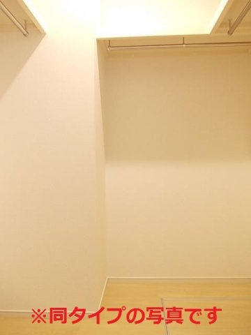 スプレンドルⅡの内装|明るい色調の室内です