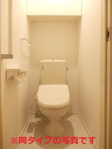 スプレンドルⅡのトイレ|落ち着いたトイレです