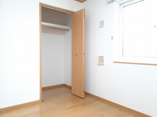 サチアルカテーの収納|収納豊富です