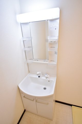 パシフィック花園町の洗面所