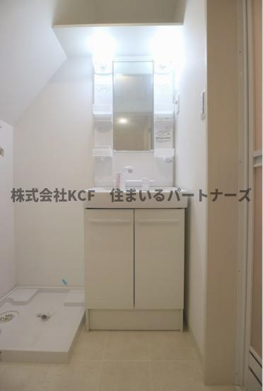 CB鳥栖ヴェールニルの独立洗面台