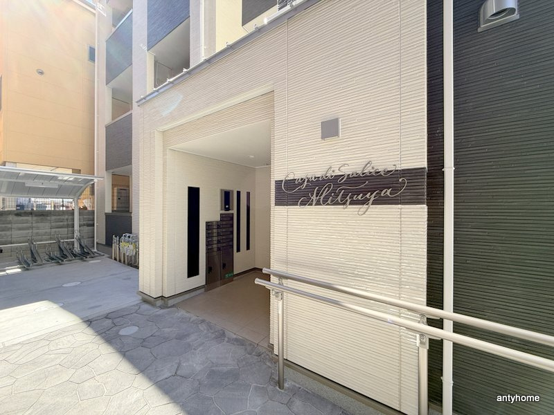 Casa di Salice Mityuya　仲介手数料無料のエントランス