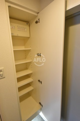 NORTH VILLAGE壱番館（ノースヴィレッジ壱番館）の収納|ノースヴィレッジ壱番館　シューズボックス