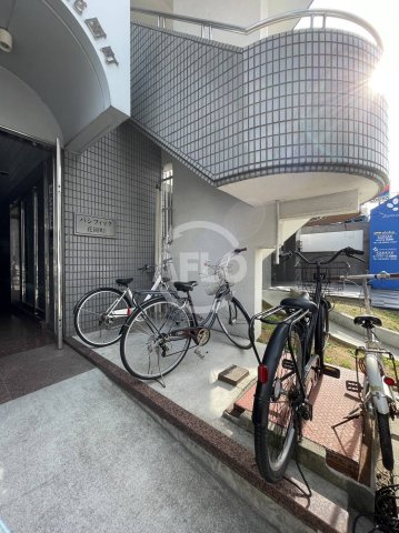 パシフィック花園町のその他共用部分|パシフィック花園町　駐輪場