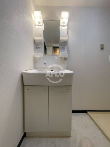 パシフィック花園町の独立洗面台|パシフィック花園町　独立洗面台