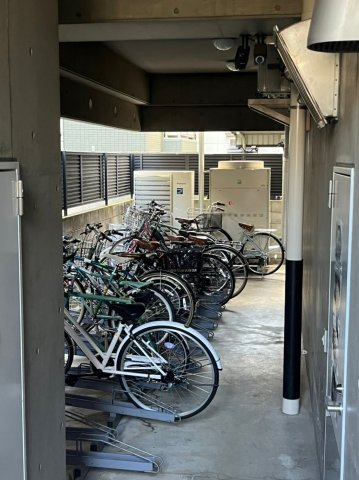 Crest本郷のその他共用部分|駐輪場