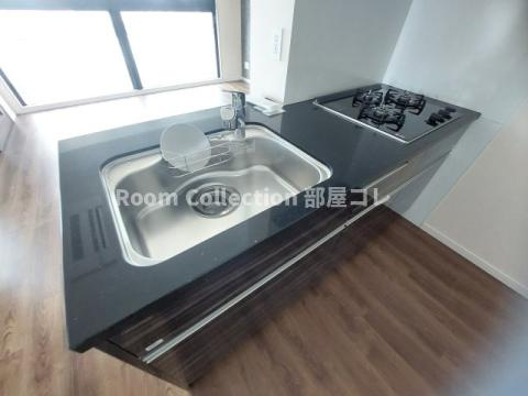 さくらHills ROKUBAN Platinum Residenceのキッチン