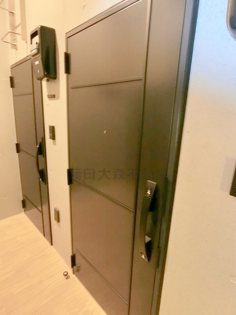 COCOCUBE武蔵新田の玄関