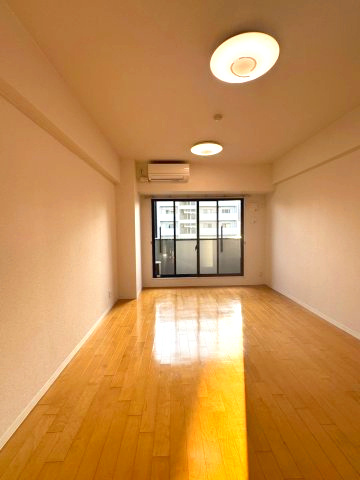 BSレジデンス栄　名古屋市賃貸　仲介手数料無料の居間・リビング