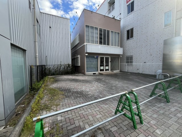 さんさんなかもず