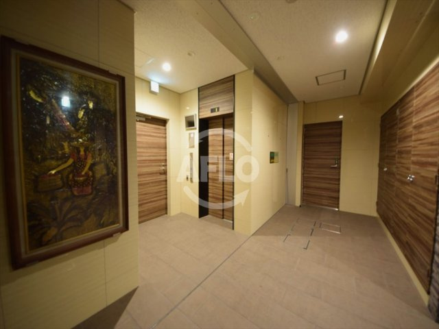 エスパシオ・コモド大阪新町のロビー|エスパシオ・コモド大阪新町　ロビー