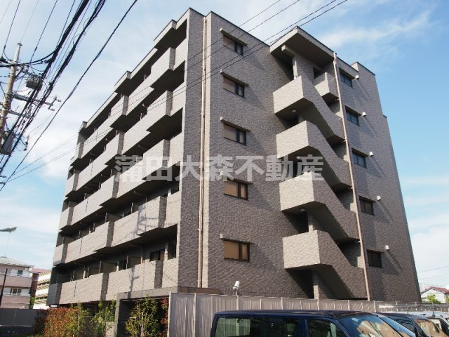 ルーブル羽田萩中の外観