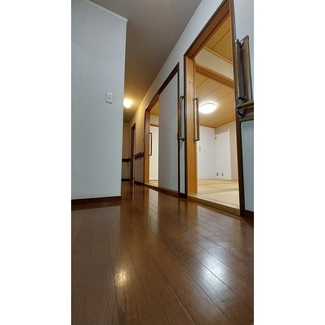 寝屋川市寿町戸建の内装
