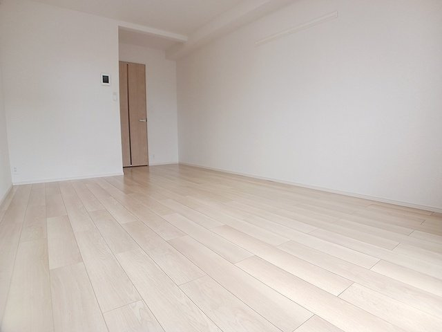 プラシード輝の内装