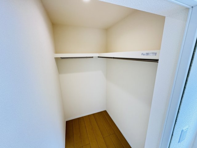 柏市藤心１丁目新築戸建の収納|7帖寝室・ウォークインクローゼット