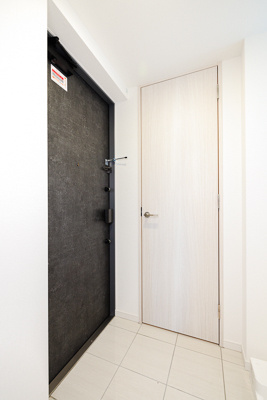 バウスフラッツ品川キャナルサイドの玄関|※写真は同タイプ住戸です。