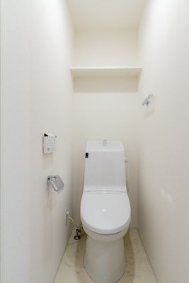レビスタ白金高輪のトイレ|ゆったりとした空間のトイレです