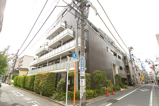 Ｊ．リヴェール学芸大学のその他