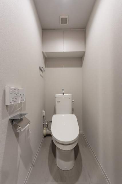 Ｒｏｖｉｎｅ目黒東山のトイレ|清潔感のあるトイレです