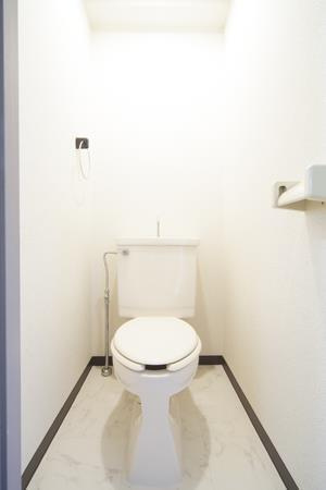 エステージ西調布のトイレ|ゆったりとした空間のトイレです