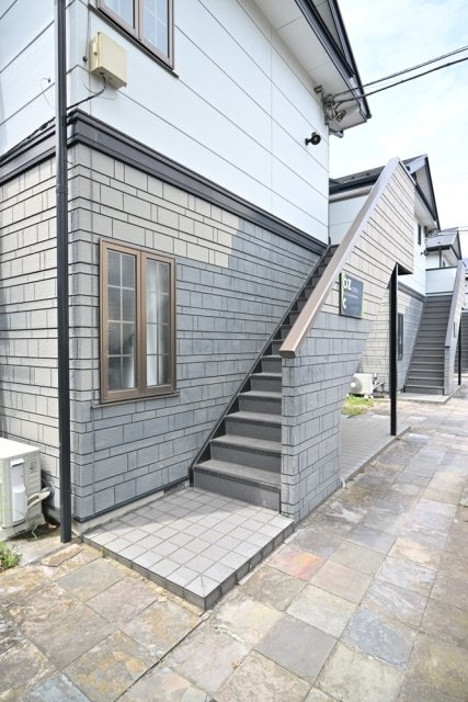 ＯＺ弐番街のエントランス|ゆとりのあるエントランスです