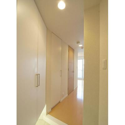 パークアクシス本郷の杜の玄関|※写真は同タイプ住戸です。