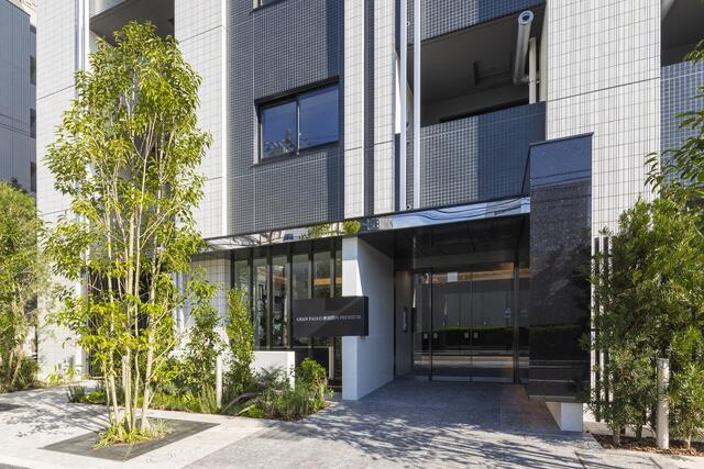 ＧＲＡＮ　ＰＡＳＥＯ横濱関内ＰＲＥＭＩＵＭのエントランス|落ち着いたエントランスです