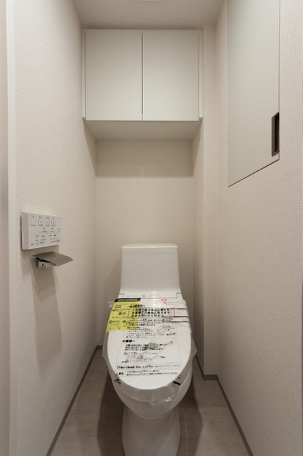 パークアクシス横浜伊勢佐木町通りのトイレ|ゆったりとした空間のトイレです