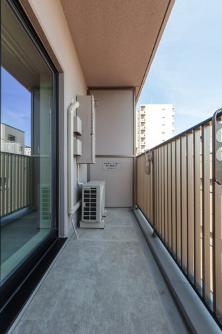 パークアクシス横浜伊勢佐木町通りのバルコニー|広々としたバルコニーです