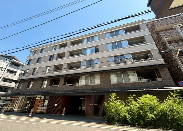 パークホームズ堺町御門の外観|外はこのようになっています