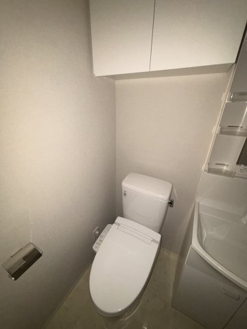 GENOVIA南千住Ⅸskygardenのトイレ|落ち着いたトイレです