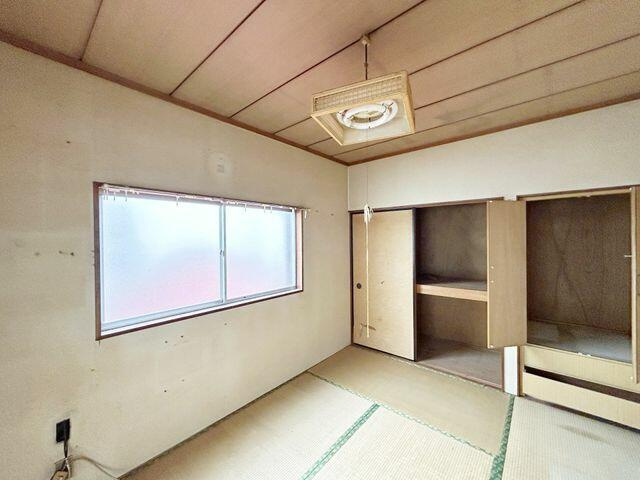 宇都宮市西川田本町３丁目　3LDK　中古住宅の和室|【リフォーム中写真１０／８撮…