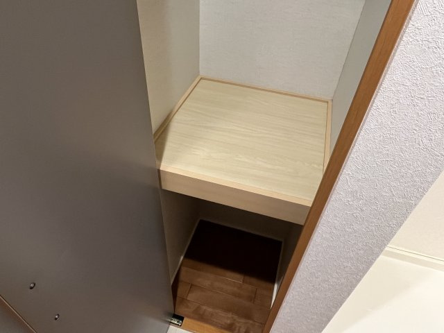 コーポＤＥＷの玄関