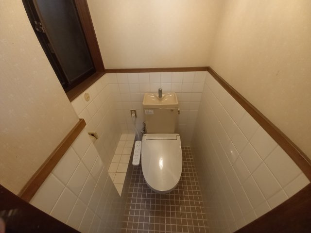 【トイレ】 | 淀の原町貸戸建