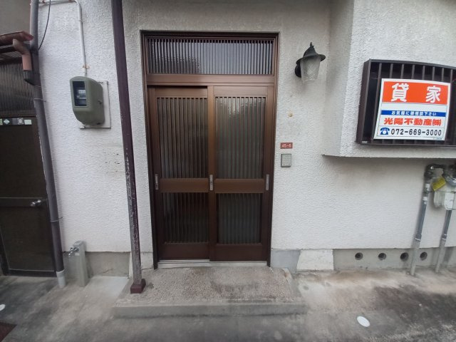 【エントランス】 | 淀の原町貸戸建