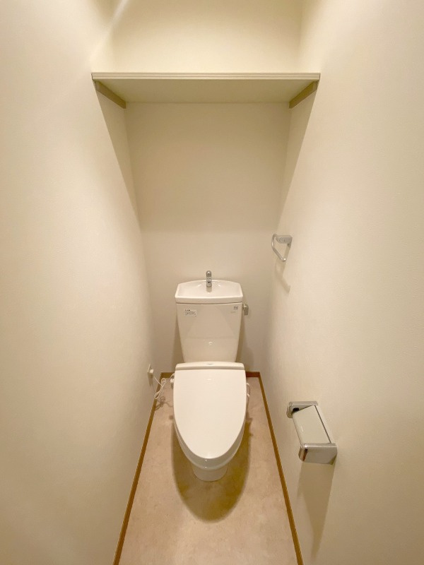 カームハウス中山のトイレ|シンプルで使いやすいトイレです