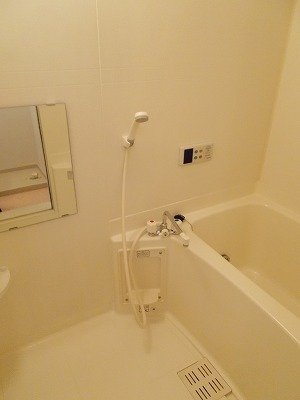 コンフォート２の浴室|お風呂で日々の疲れを落としましょう