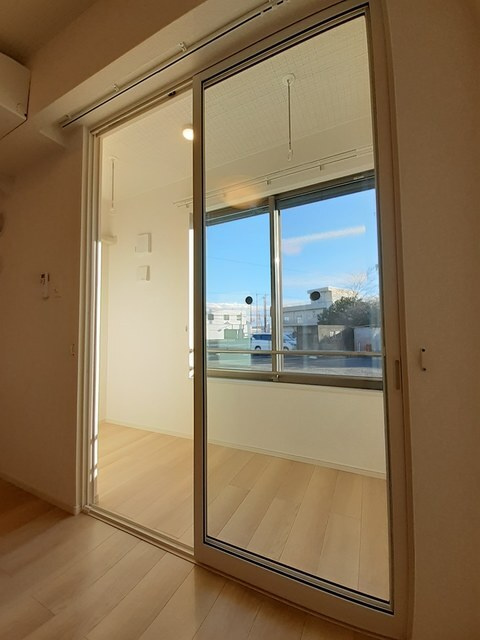 シャルマンのその他