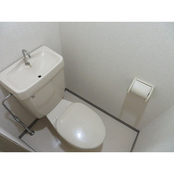 宮崎ビルのトイレ|清潔感のあるトイレです