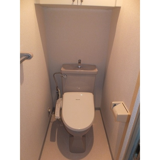 コスモ立川サングレイスのトイレ|コンパクトで使いやすいトイレです