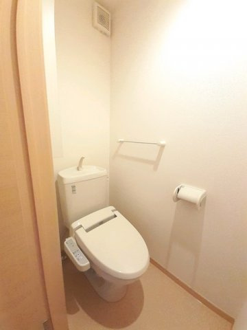 ハピネスタウンのトイレ|コンパクトで使いやすいトイレです