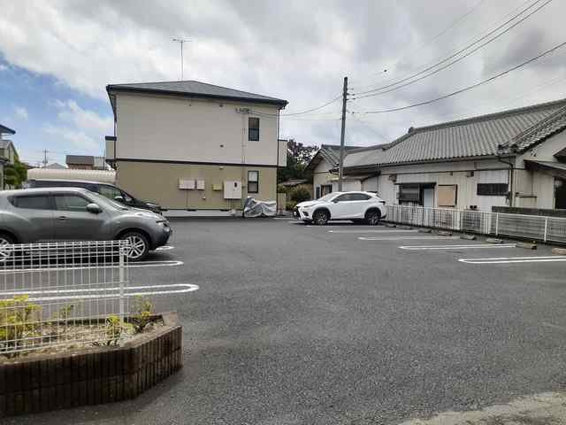 プレステージガーデンⅡの駐車場|カースペースがあります
