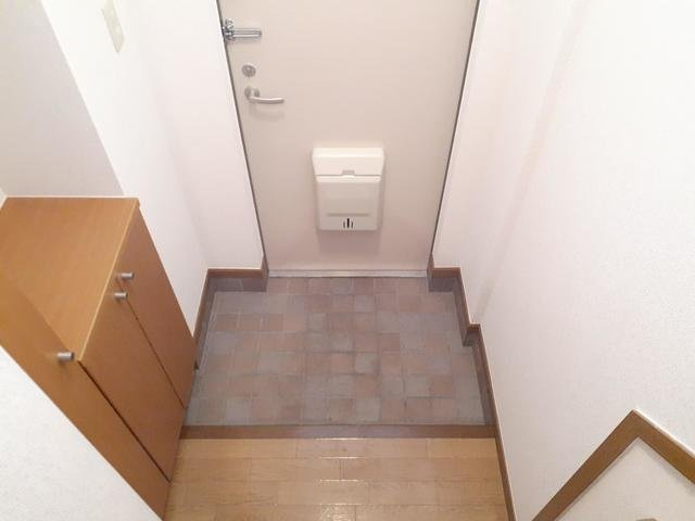 プレステージガーデンⅡの玄関|きれいな玄関です