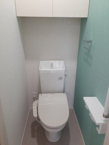 ジプソフィルのトイレ|清潔感のあるトイレです