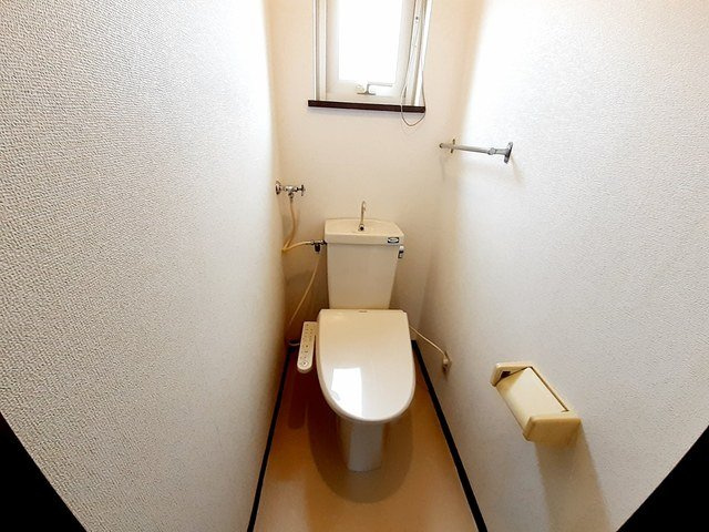 クレストール大沼のトイレ|シンプルで使いやすいトイレです