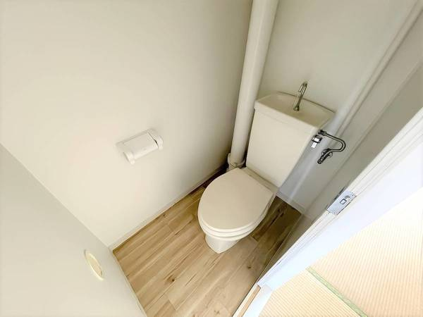 ビレッジハウス座間3号棟のトイレ|ビレッジハウスの同一物件・同一タイプの間取りの写真です