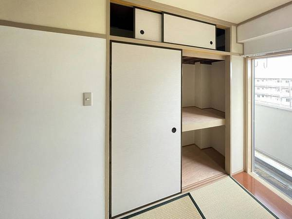 ビレッジハウス座間3号棟の収納|ビレッジハウスの同一物件・同一タイプの間取りの写真です