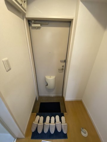 ワイオリ横浜天王町の玄関|玄関です
